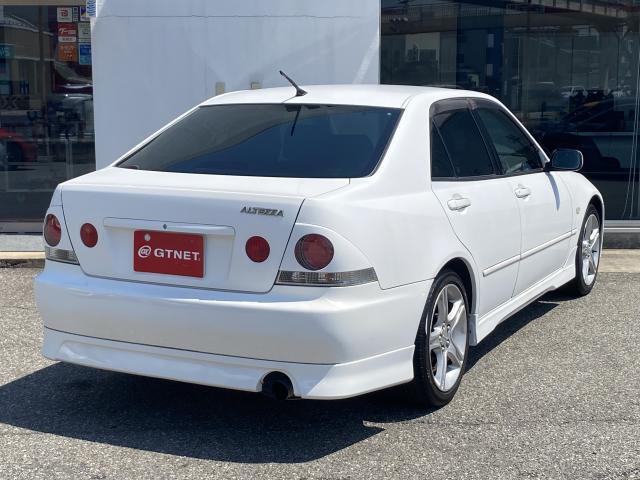 2001 Toyota Altezza – thumbnail 2
