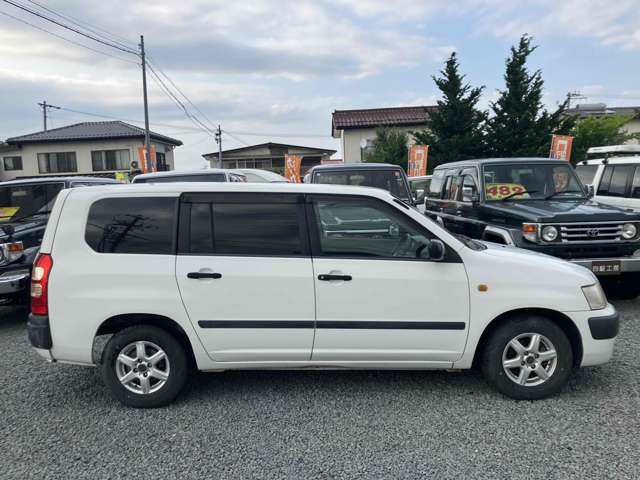 2006 Toyota Succeed Van – thumbnail 4