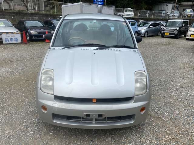 2000 Toyota WiLL – thumbnail 2