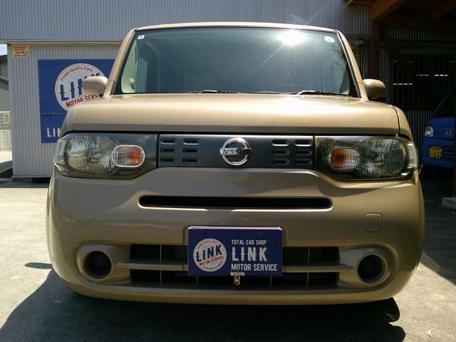 2010 Nissan Cube – thumbnail 2