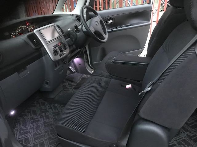 2008 Daihatsu Tanto – thumbnail 3