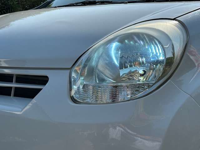 2010 Toyota Passo – thumbnail 4