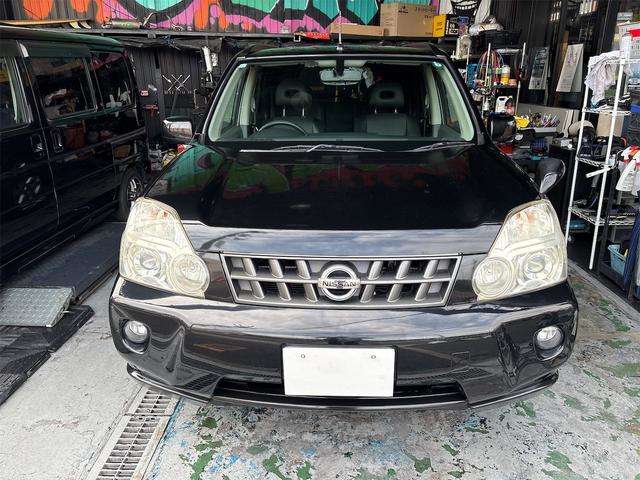2009 Nissan X-Trail – thumbnail 2