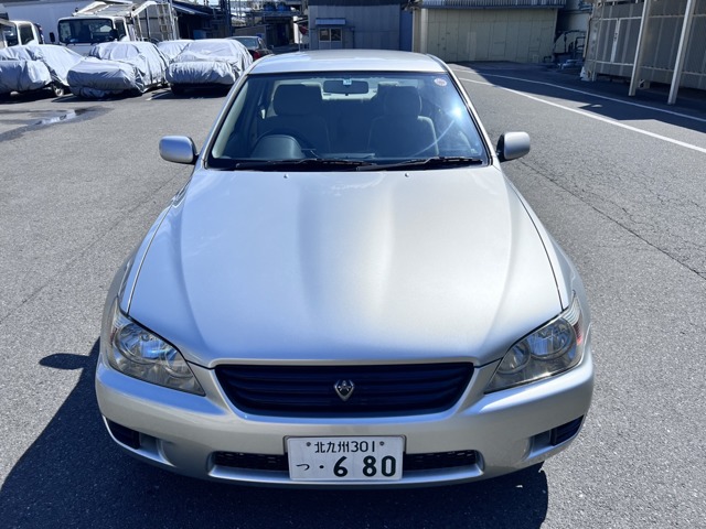 2001 Toyota Altezza – thumbnail 2