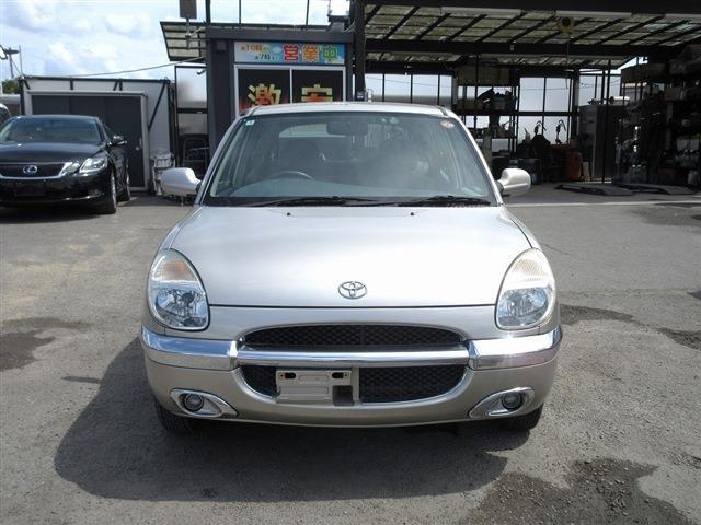 2001 Toyota Duet – thumbnail 2