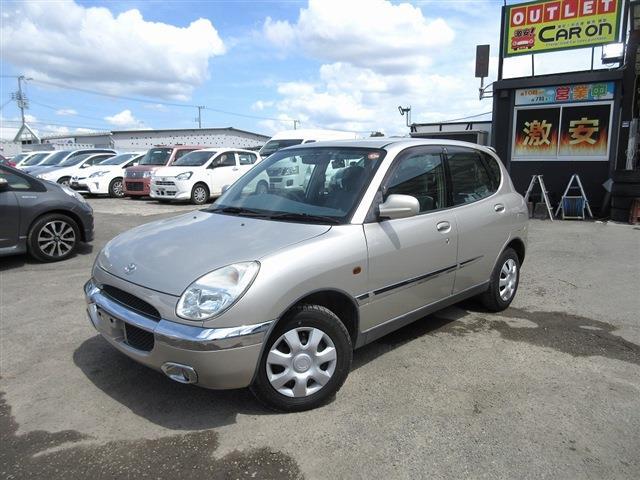 2001 Toyota Duet – thumbnail 3