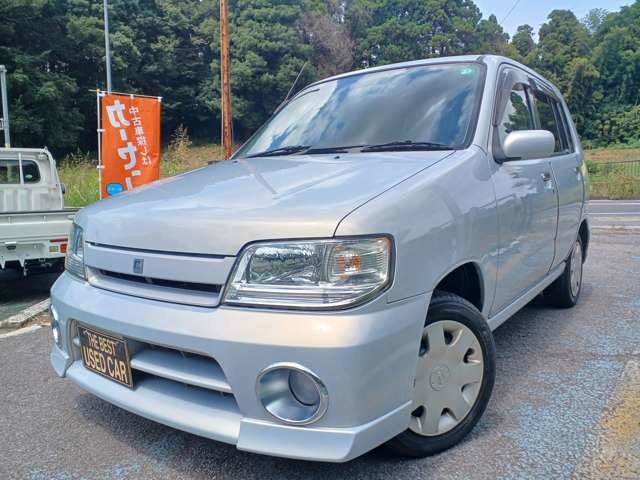 2001 Nissan Cube