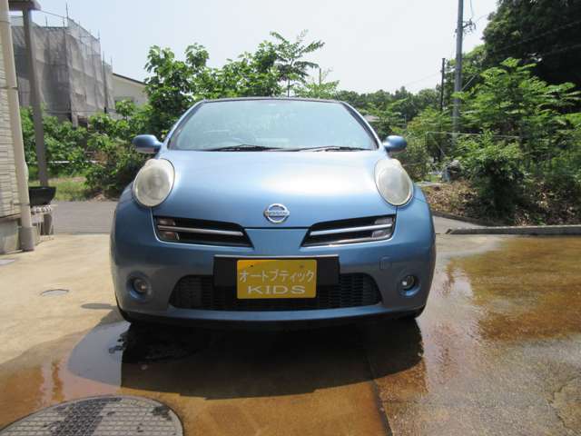 2009 Nissan Micra C+C – thumbnail 2