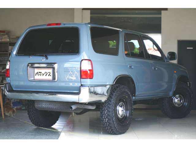 1999 Toyota Hilux Surf – thumbnail 3