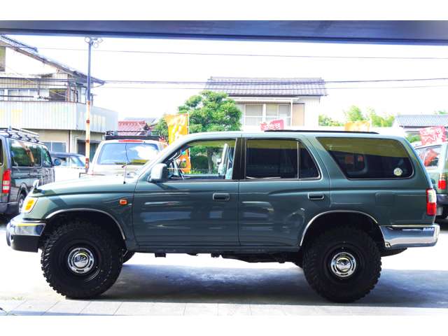 1999 Toyota Hilux Surf – thumbnail 4