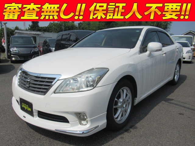 2010 Toyota Crown Royal