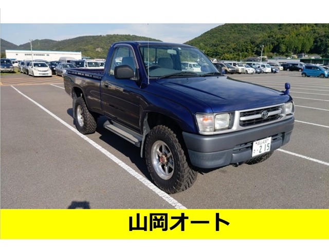 2004 Toyota Hilux