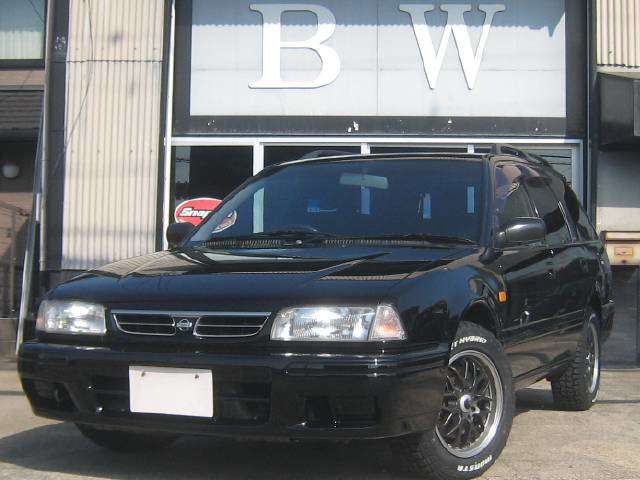 1996 Nissan Avenir – thumbnail 2