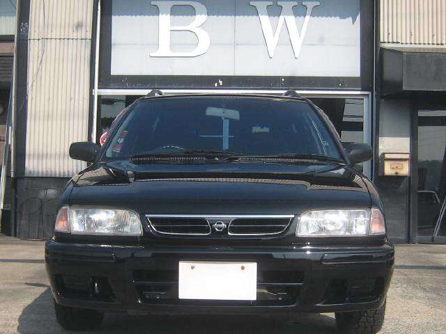 1996 Nissan Avenir – thumbnail 3