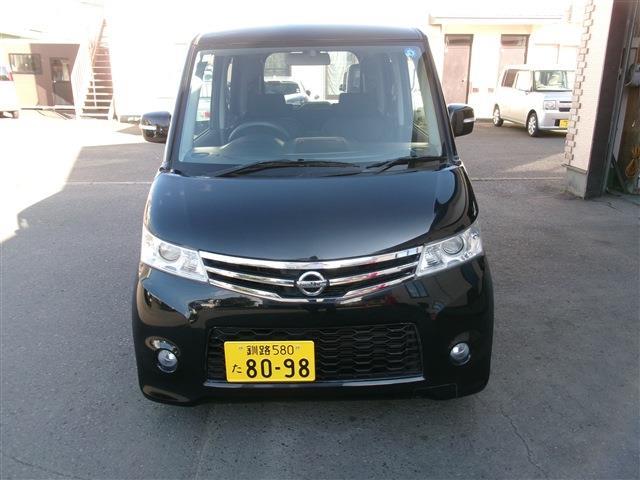 2010 Nissan Roox – thumbnail 2