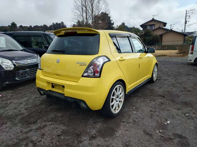 2007 Suzuki Swift – thumbnail 4
