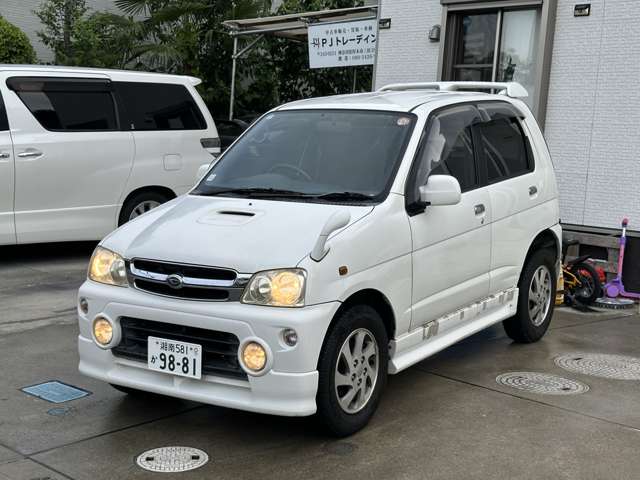 2004 Daihatsu Terios Kid – thumbnail 2