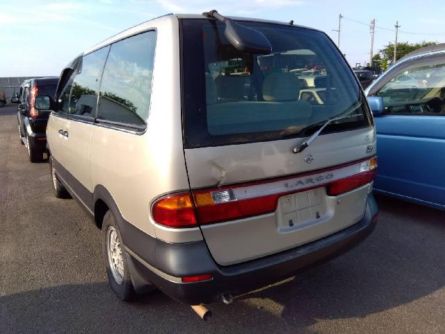 1997 Nissan Largo – thumbnail 2