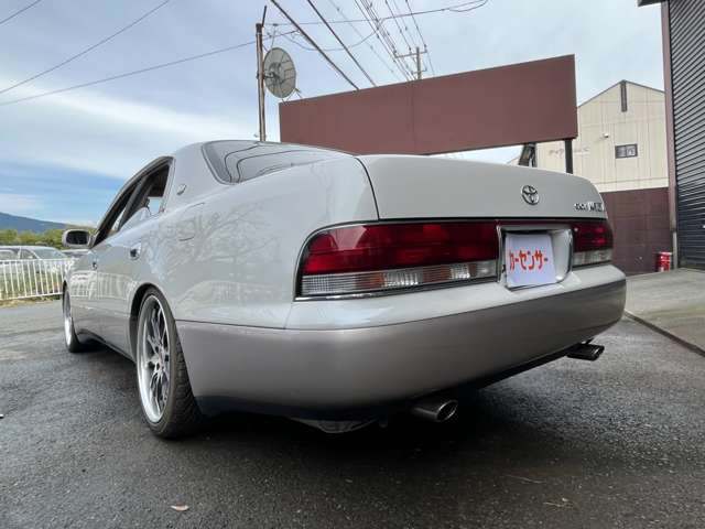 1995 Toyota Crown Majesta – thumbnail 4