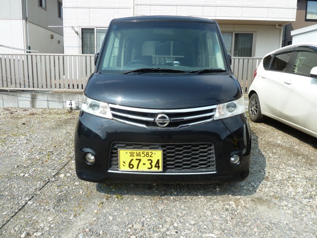 2010 Nissan Roox