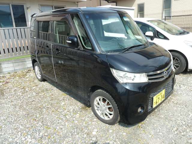 2010 Nissan Roox – thumbnail 3
