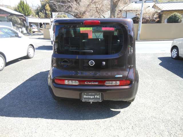 2010 Nissan Cube – thumbnail 3