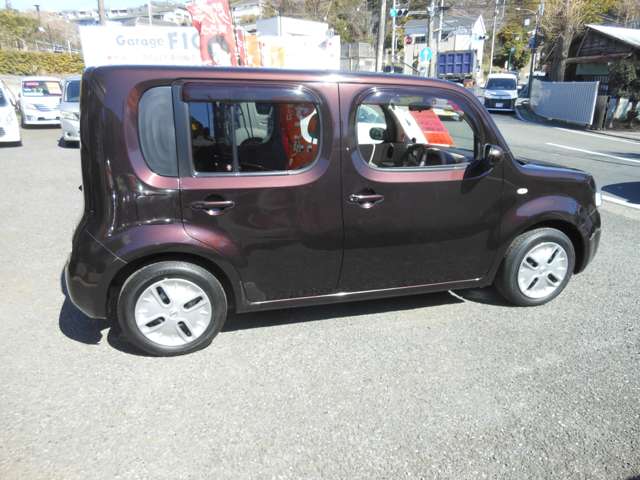 2010 Nissan Cube – thumbnail 4