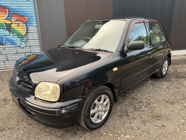 2001 Nissan March