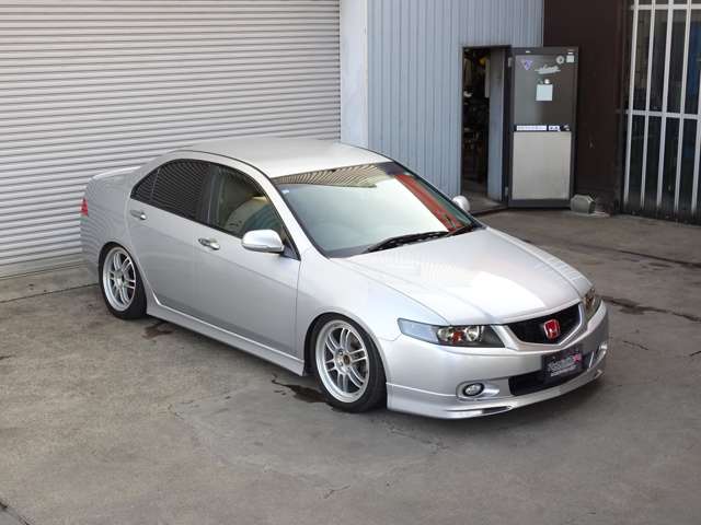 2005 Honda Accord – thumbnail 2