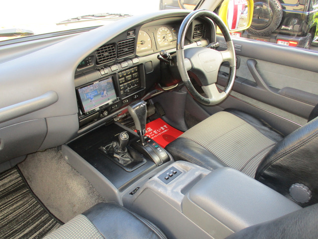 1994 Toyota Land Cruiser 80 – thumbnail 3