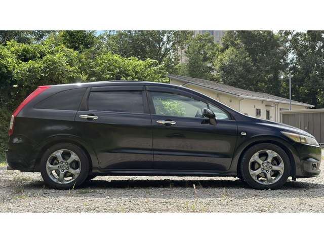 2007 Honda Stream – thumbnail 4