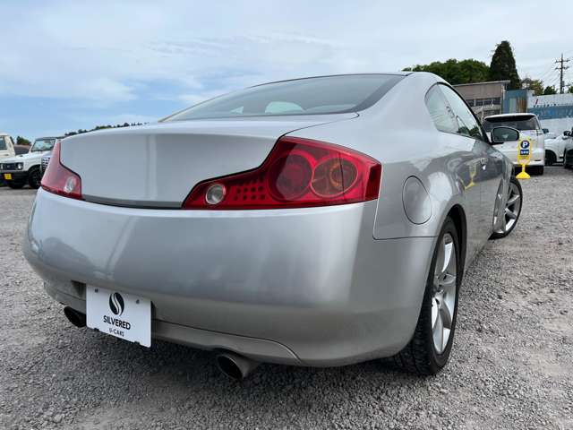 2003 Nissan Skyline Coupe – thumbnail 2