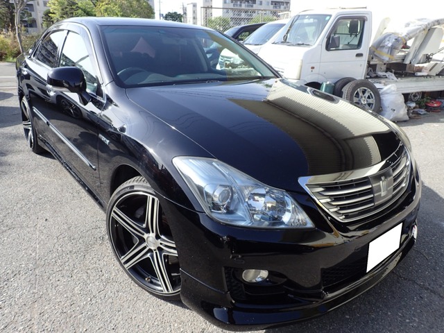 2009 Toyota Crown Hybrid