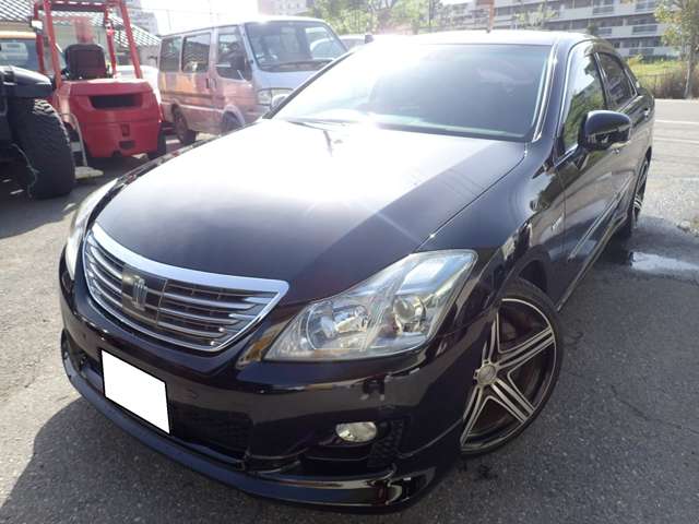 2009 Toyota Crown Hybrid – thumbnail 3