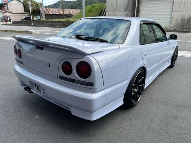 2000 Nissan Skyline – thumbnail 4