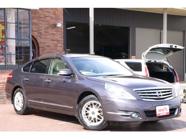 2010 Nissan Teana – thumbnail 4