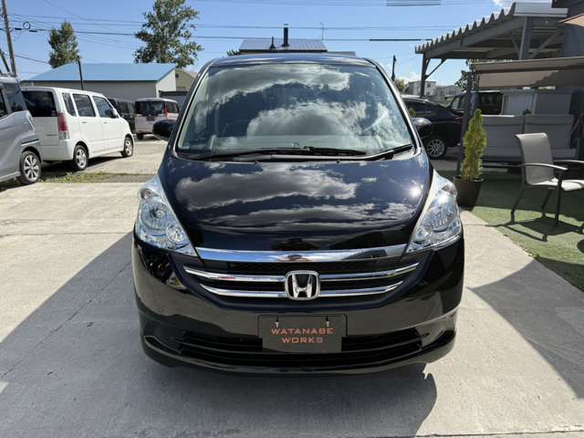 2007 Honda Stepwgn – thumbnail 2