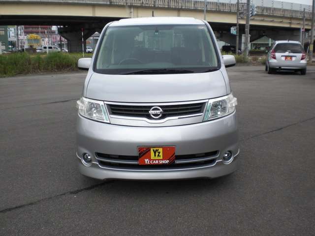 2006 Nissan Serena – thumbnail 2