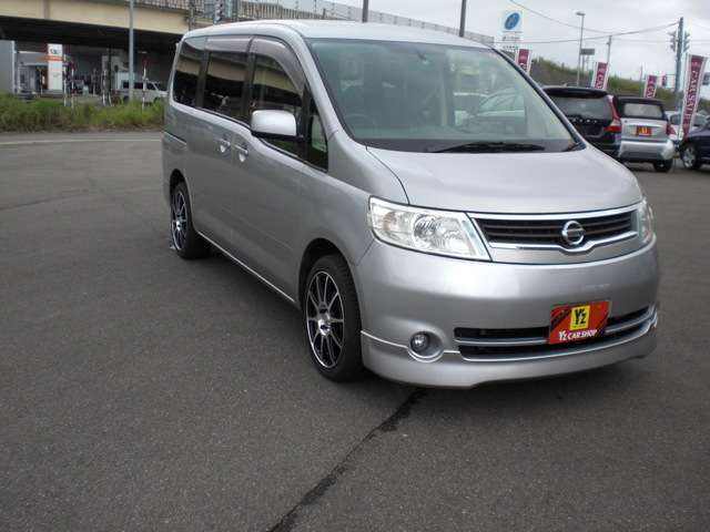 2006 Nissan Serena – thumbnail 3