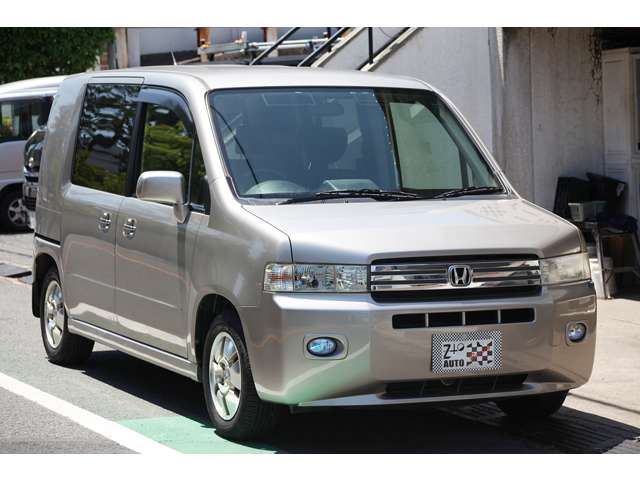 2005 Honda Mobilio Spike – thumbnail 2