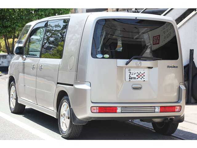 2005 Honda Mobilio Spike – thumbnail 3