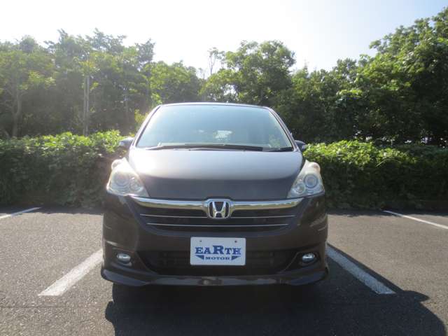 2005 Honda Stepwgn – thumbnail 4