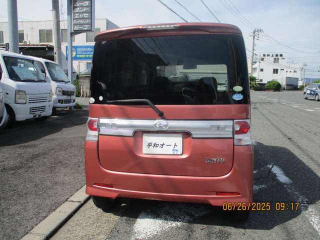 2008 Daihatsu Tanto – thumbnail 4