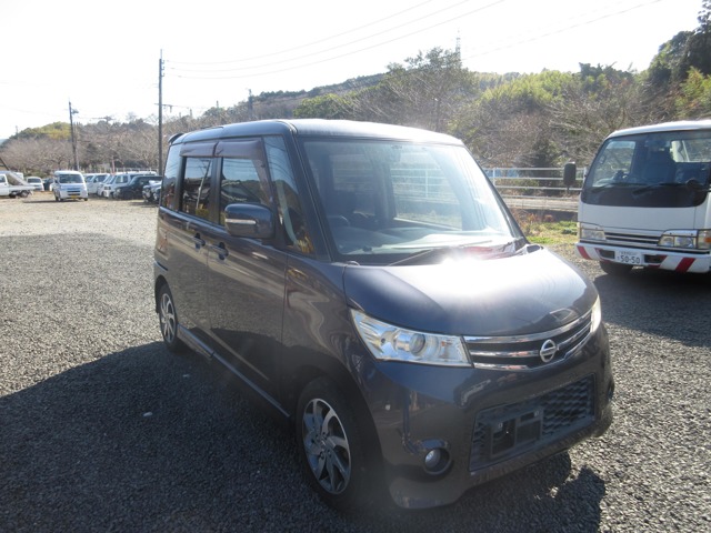 2010 Nissan Roox