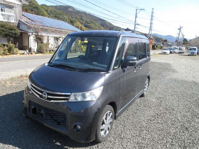 2010 Nissan Roox – thumbnail 3
