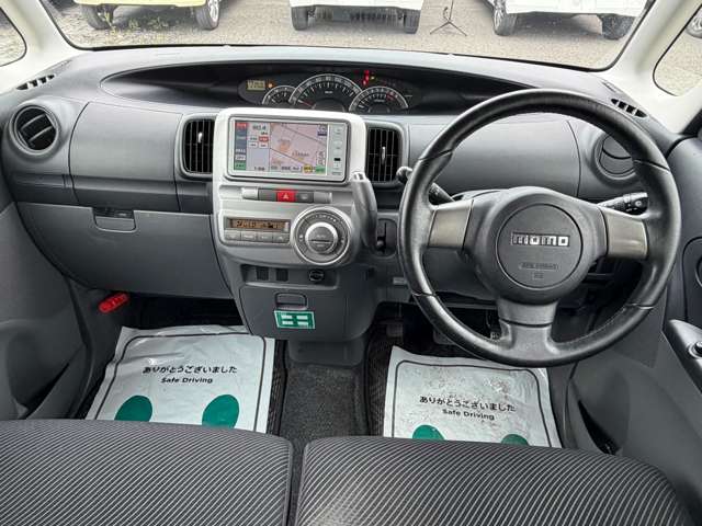 2009 Daihatsu Tanto – thumbnail 2