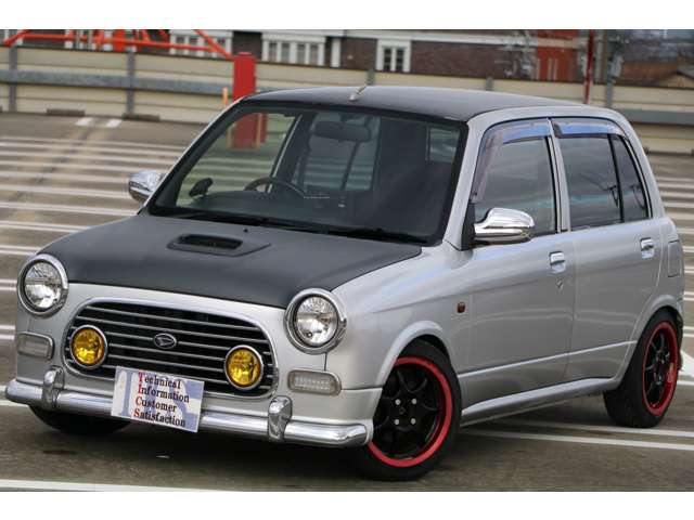 2000 Daihatsu Mira Gino – thumbnail 3