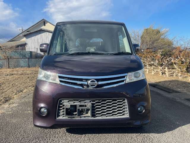2010 Nissan Roox – thumbnail 4