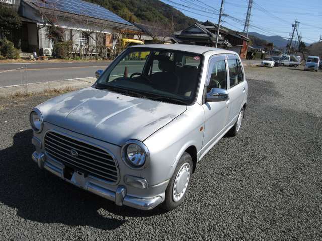 2001 Daihatsu Mira Gino – thumbnail 3