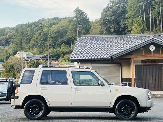 1998 Nissan Rasheen – thumbnail 4